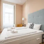 Ventura Ridge Budapest